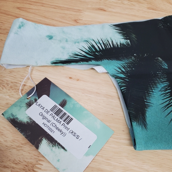 Don't Blow the Illusion Amara Bikini Bottoms - Picture 5 of 7